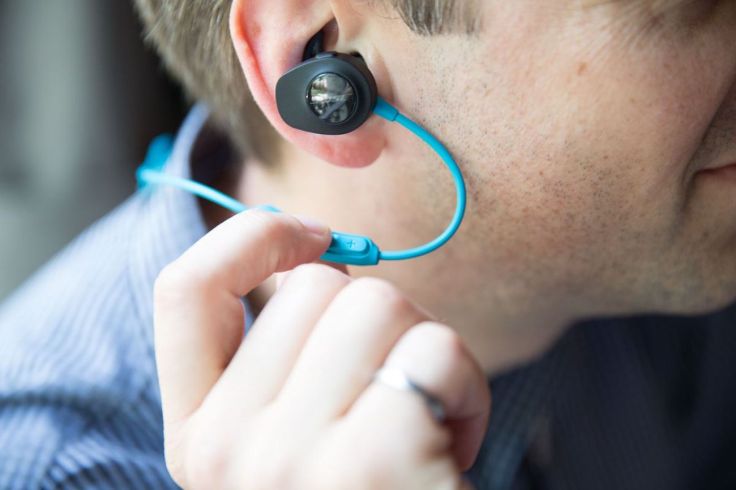 Bose-SoundSport-Wireless-Headphones-01